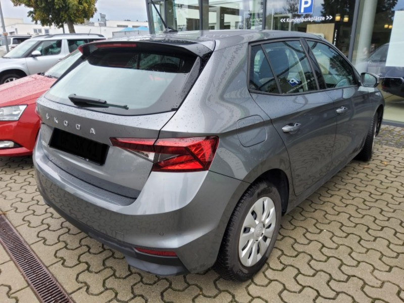 diagonalansicht-hinten-aussen