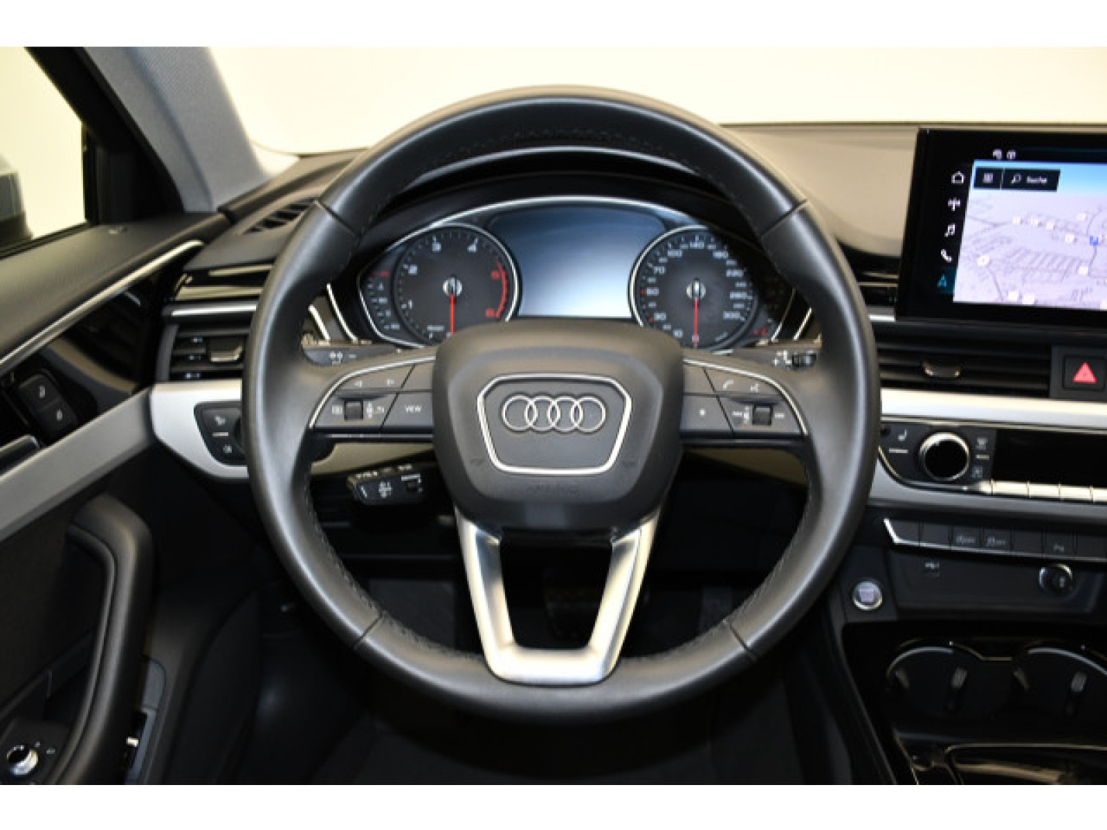 Audi - A4 Avant_6