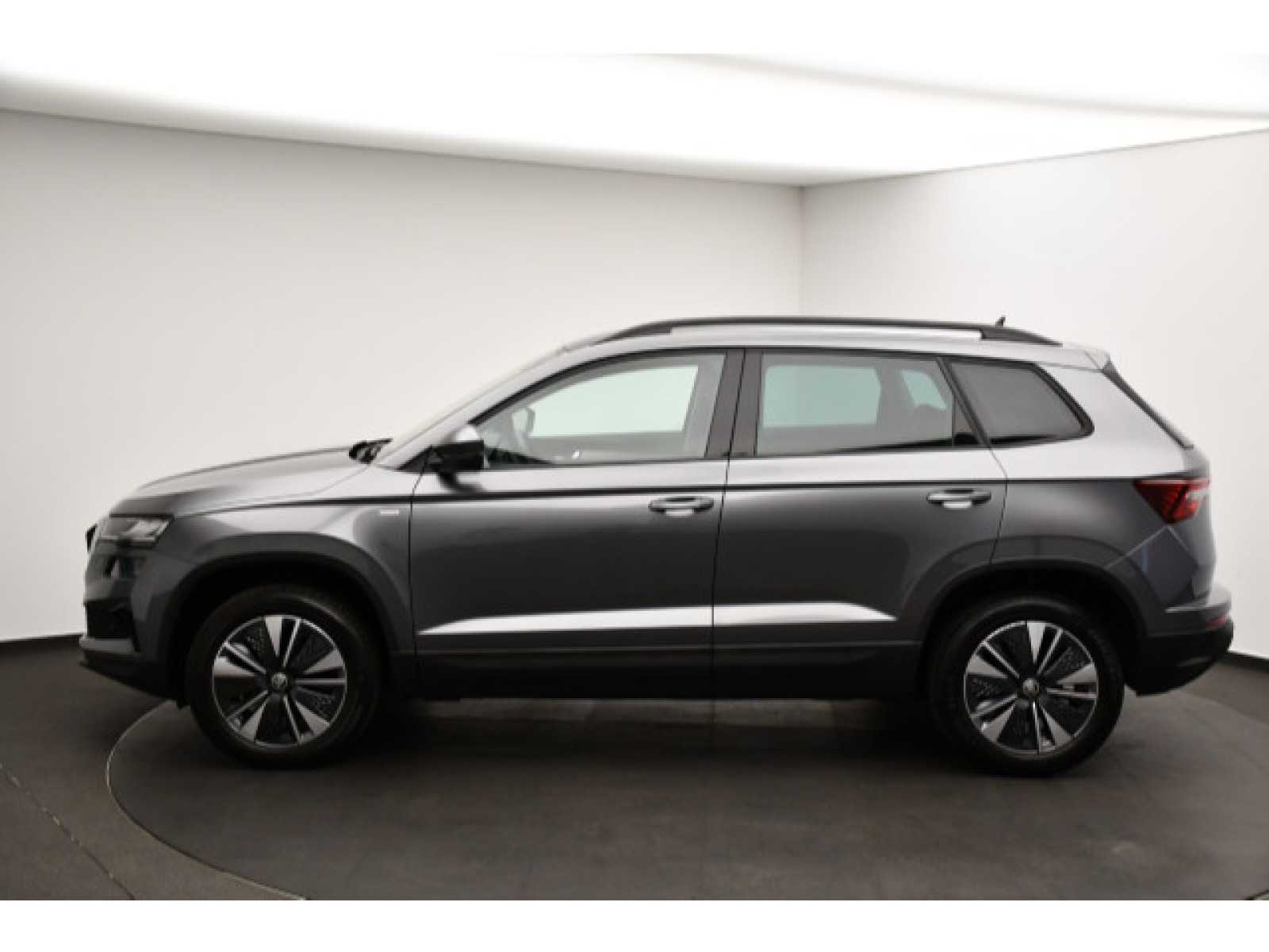 Škoda - Karoq_16