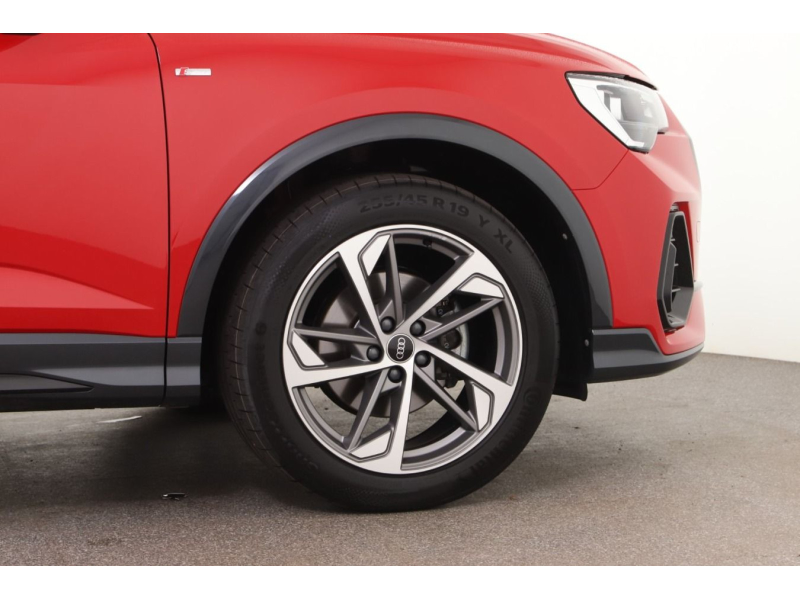 Audi - Q3 Sportback_4