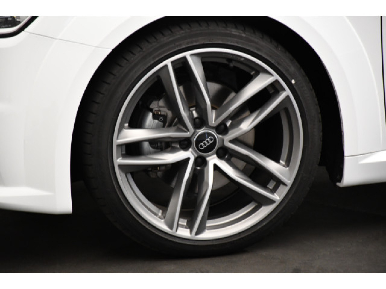 Audi - TT Roadster_14