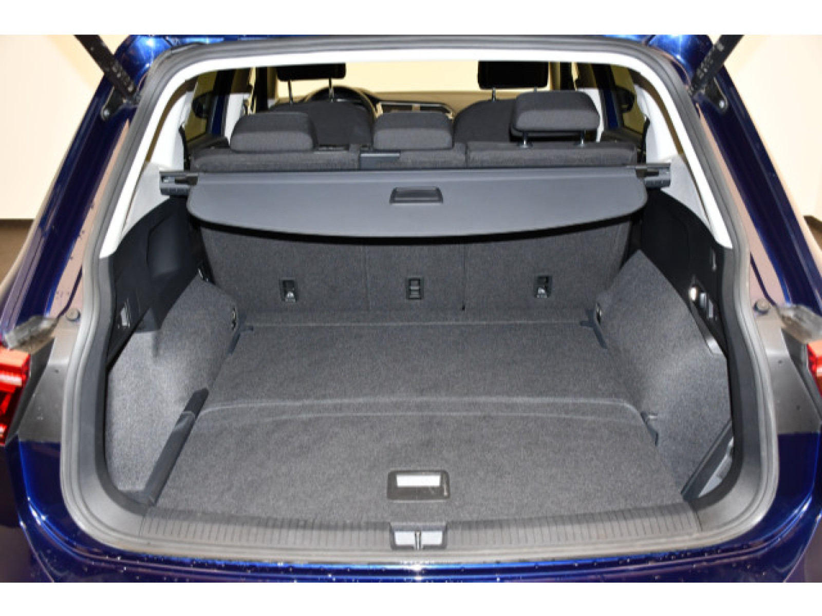 Volkswagen - Tiguan Allspace_10