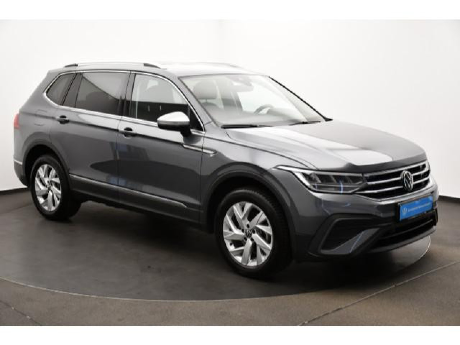 Volkswagen - Tiguan Allspace_19