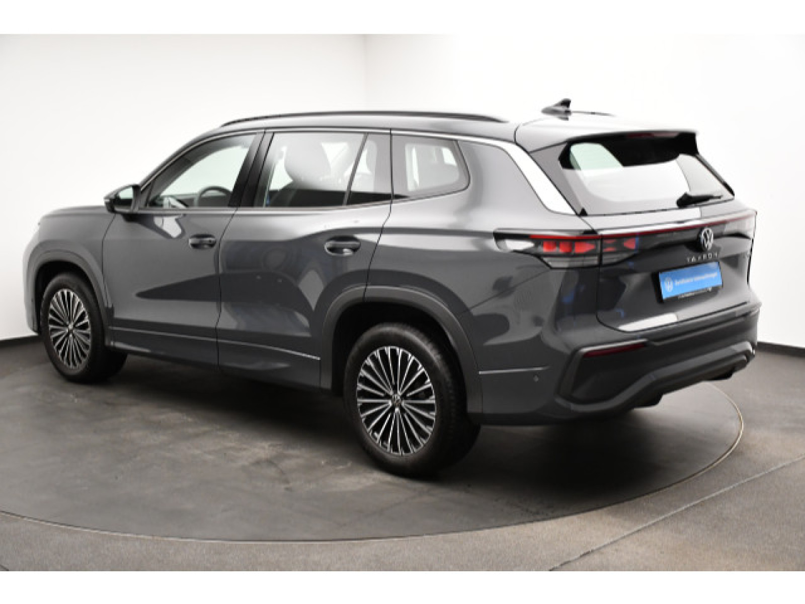 diagonalansicht-hinten-aussen