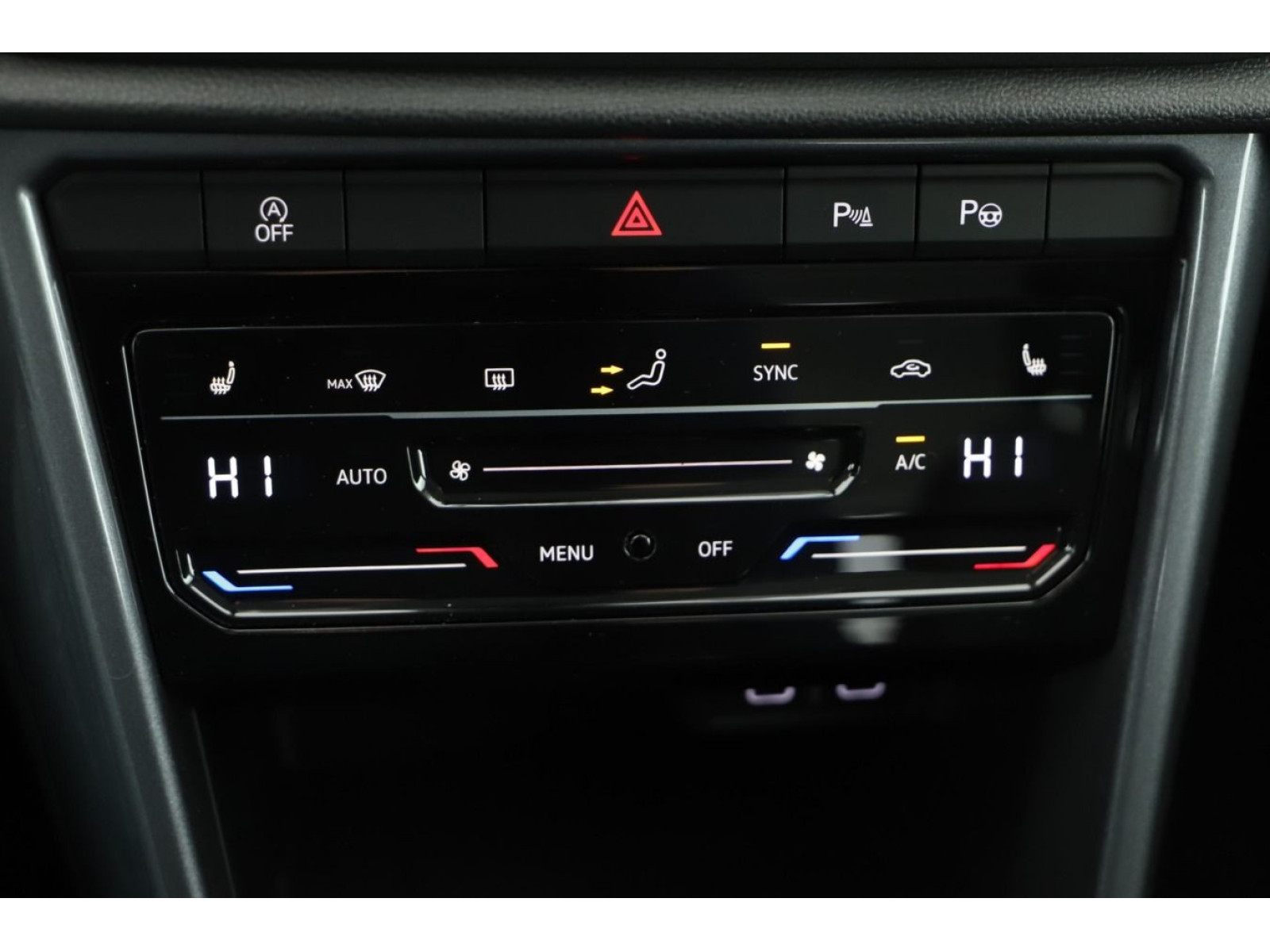 Volkswagen - T-Roc_11