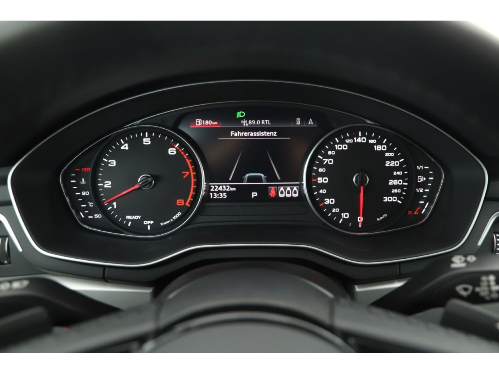 Audi - A4 Avant_10