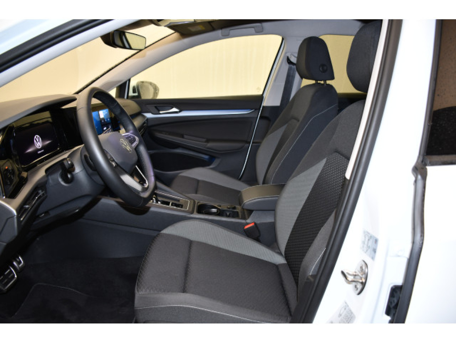 Volkswagen - Golf_3