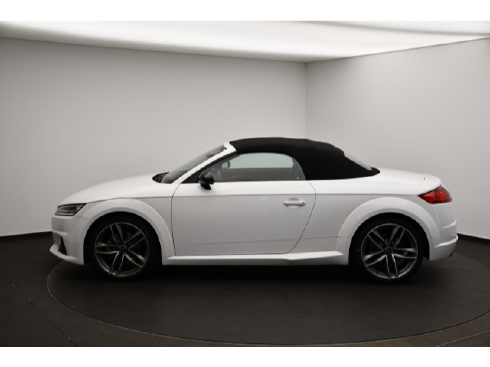 Audi - TT Roadster_19