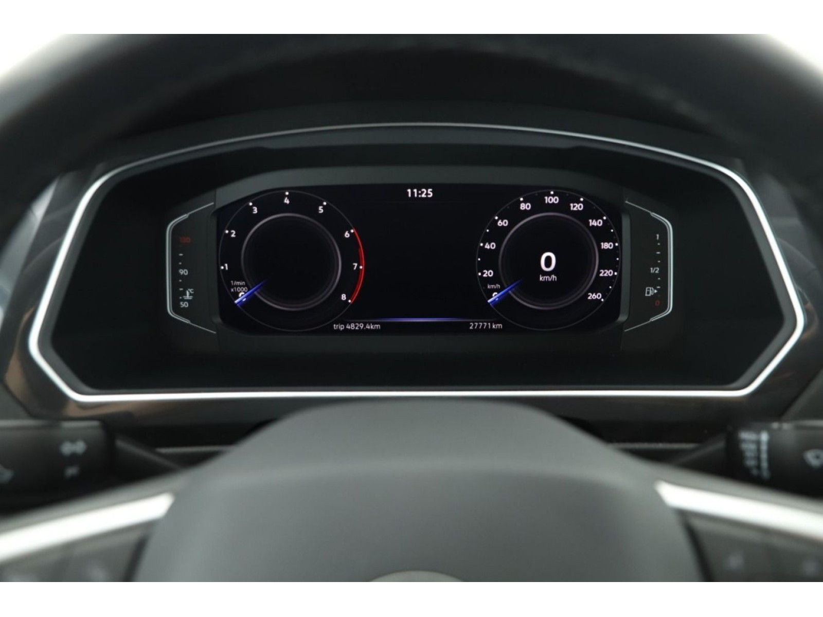 Volkswagen - Tiguan Allspace_9