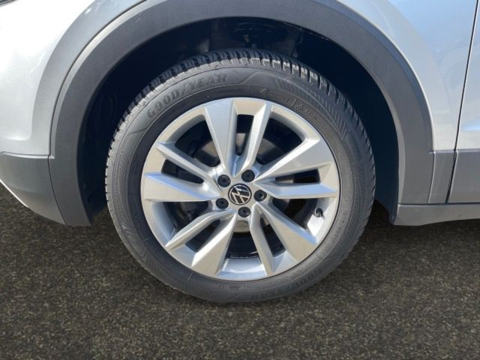 Volkswagen - T-Cross_14