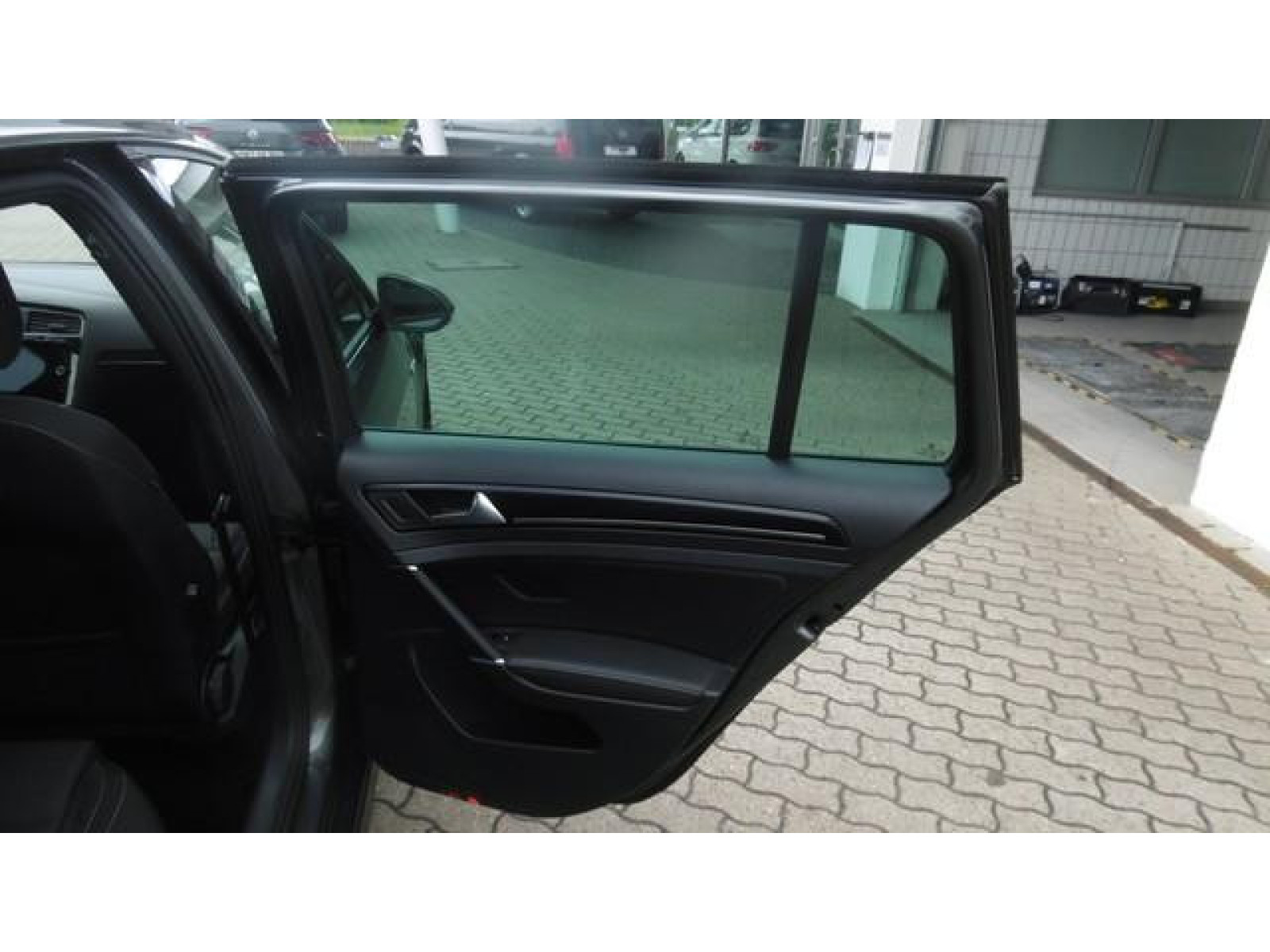 Fahrzeugbild_16
