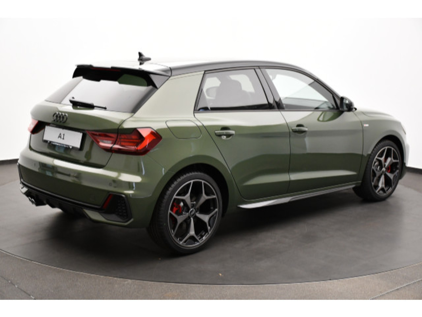 diagonalansicht-hinten-aussen