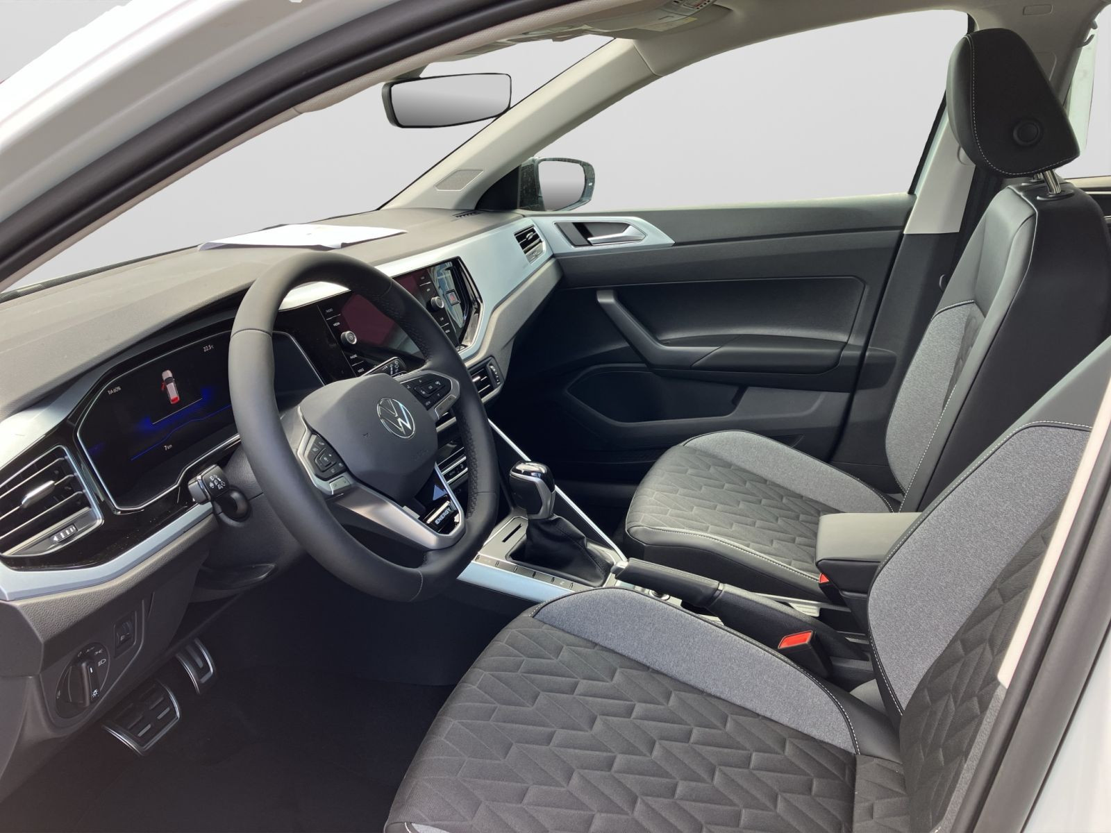 Volkswagen - Polo_10