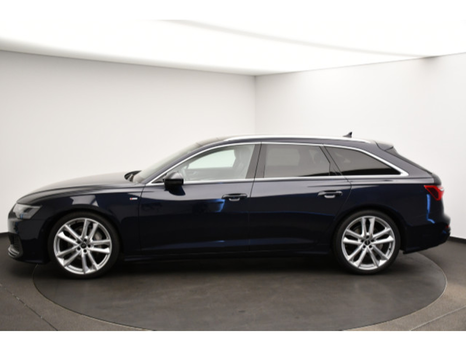 Audi - A6 Avant_15