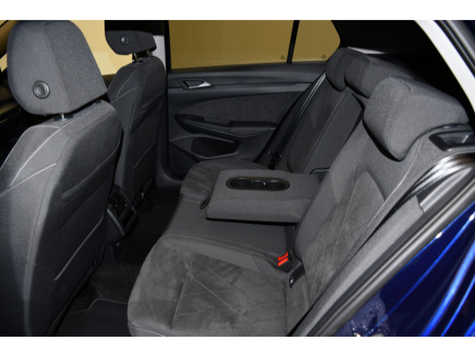 Volkswagen - Golf_20