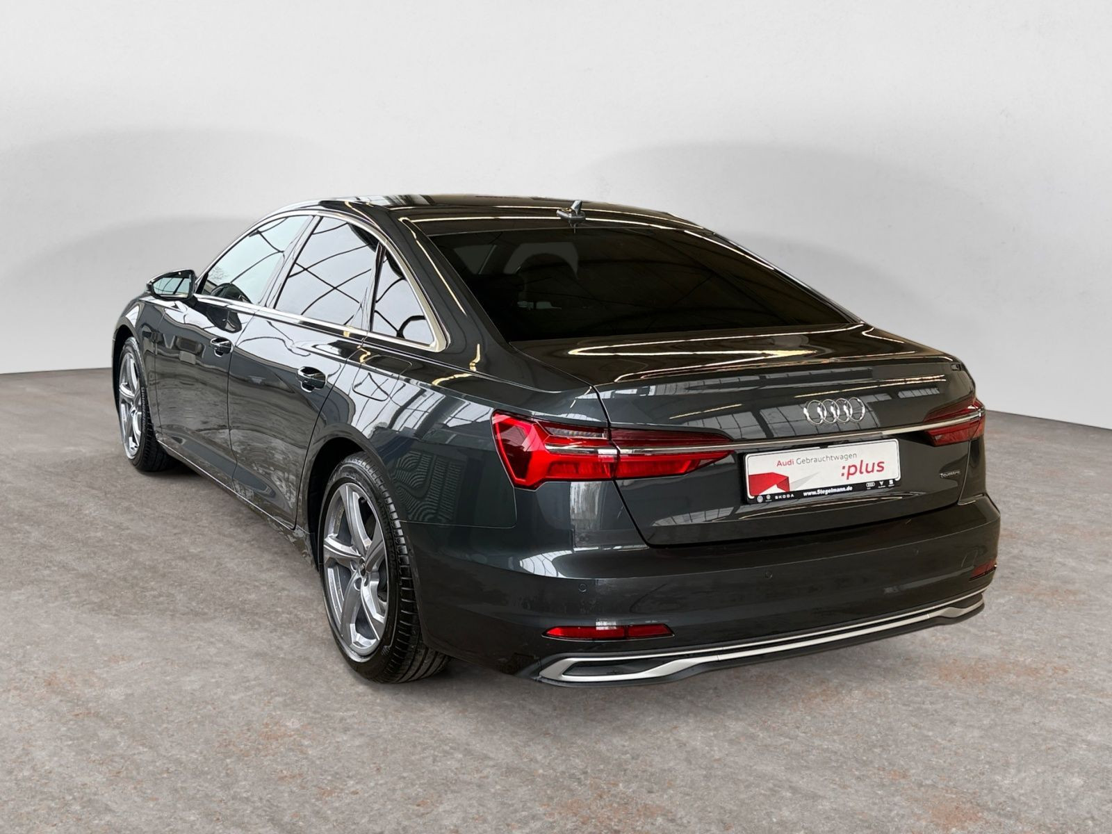 Audi - A6_6