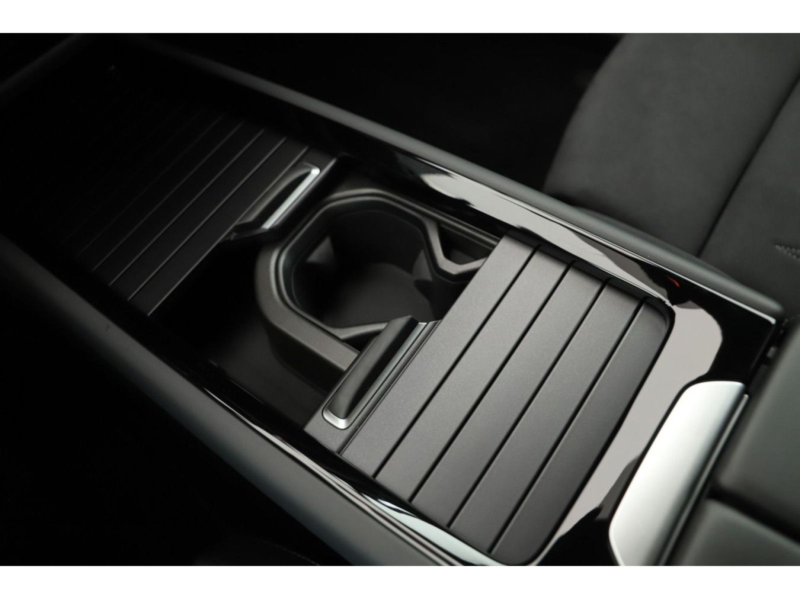 Volkswagen - ID.7 Tourer_11