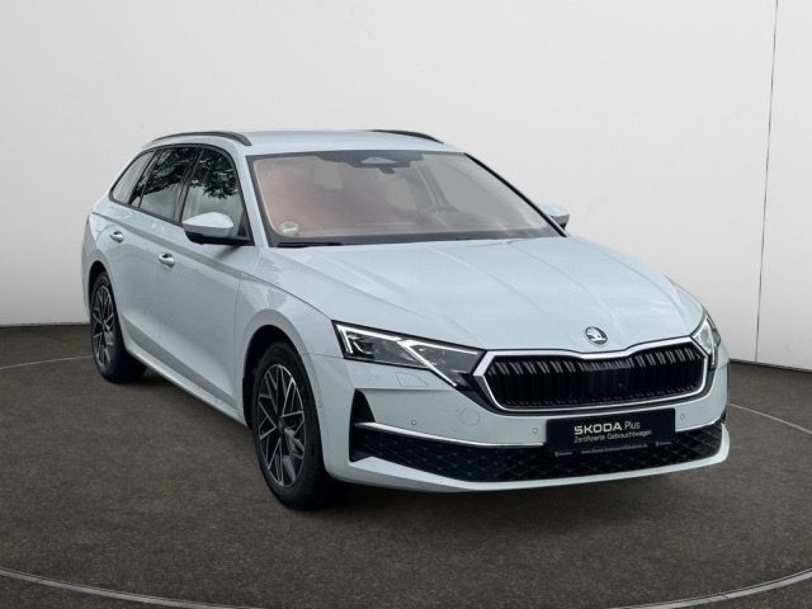 Škoda - Octavia_7