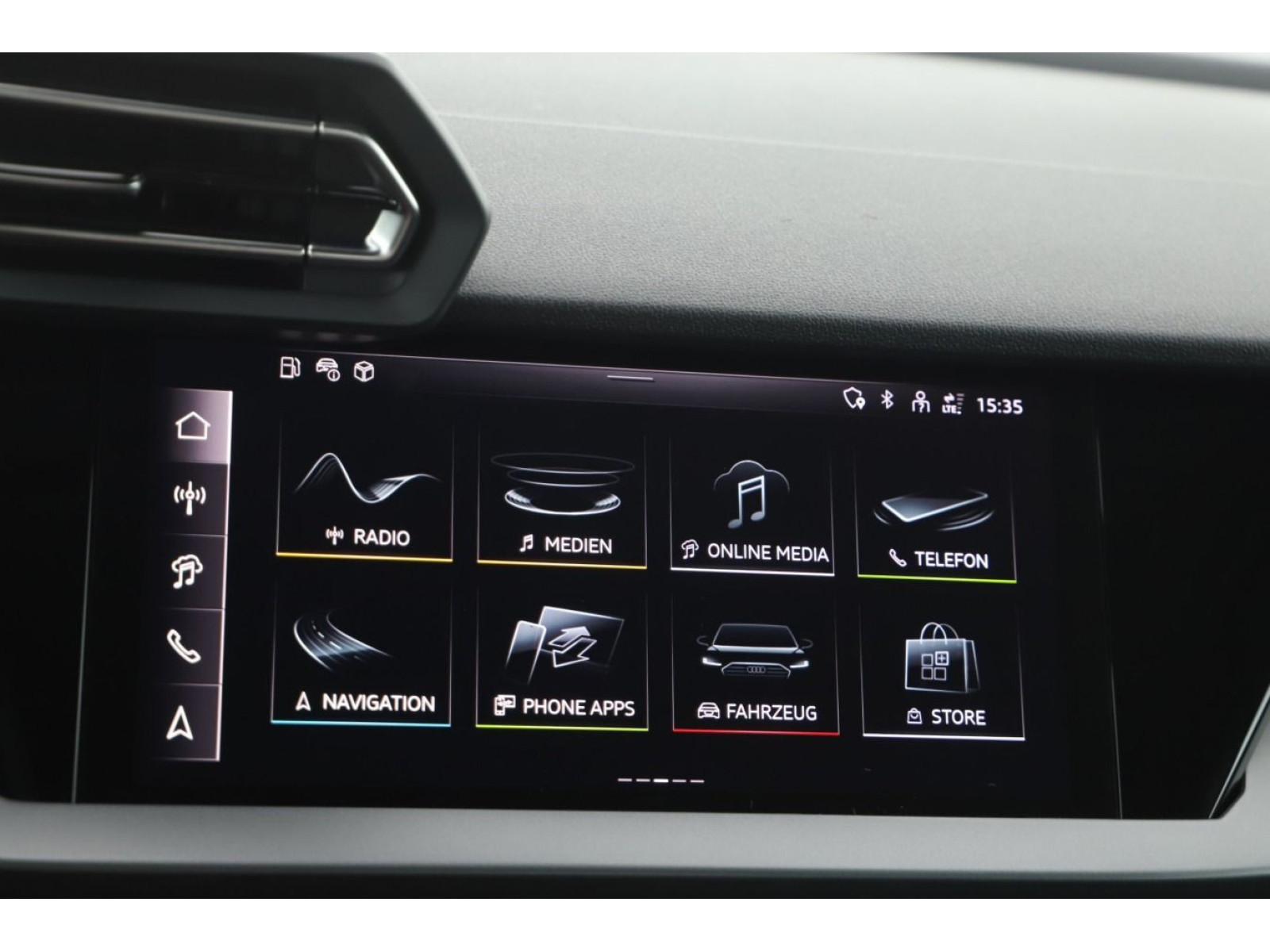 Audi - A3 Limousine_11