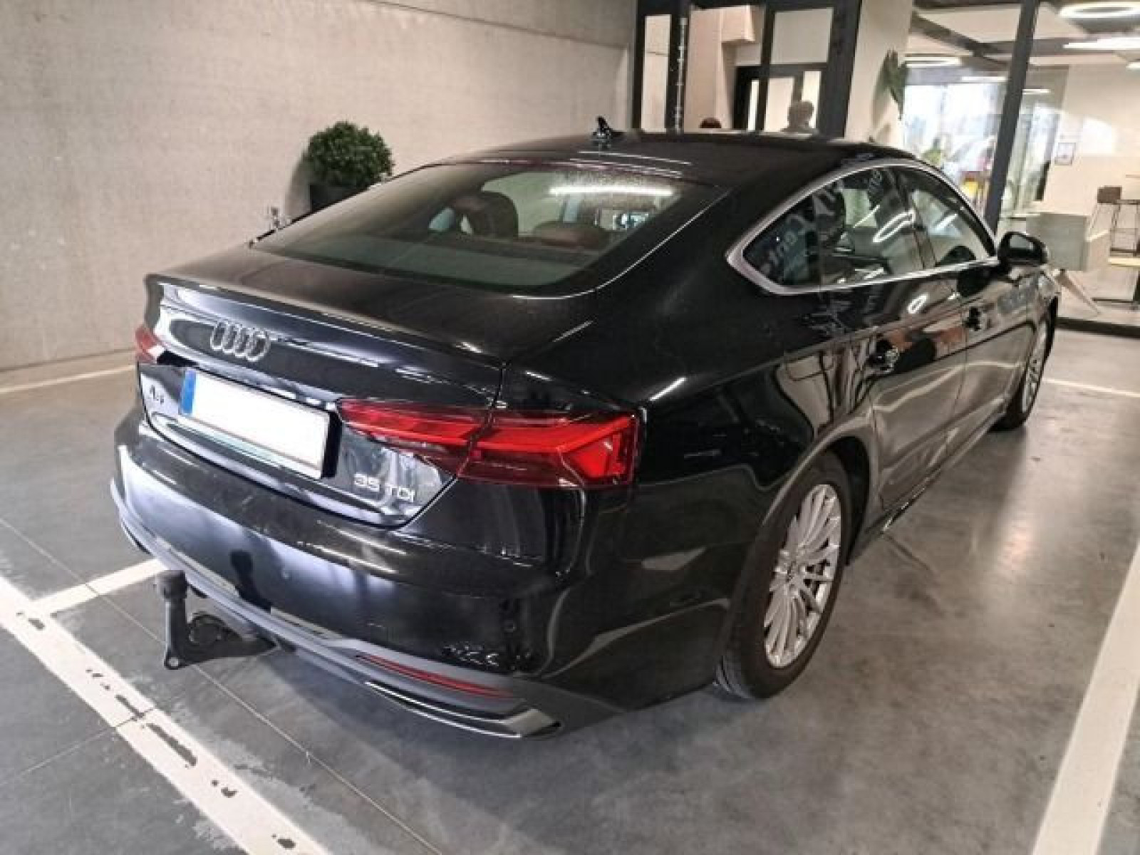 diagonalansicht-hinten-aussen