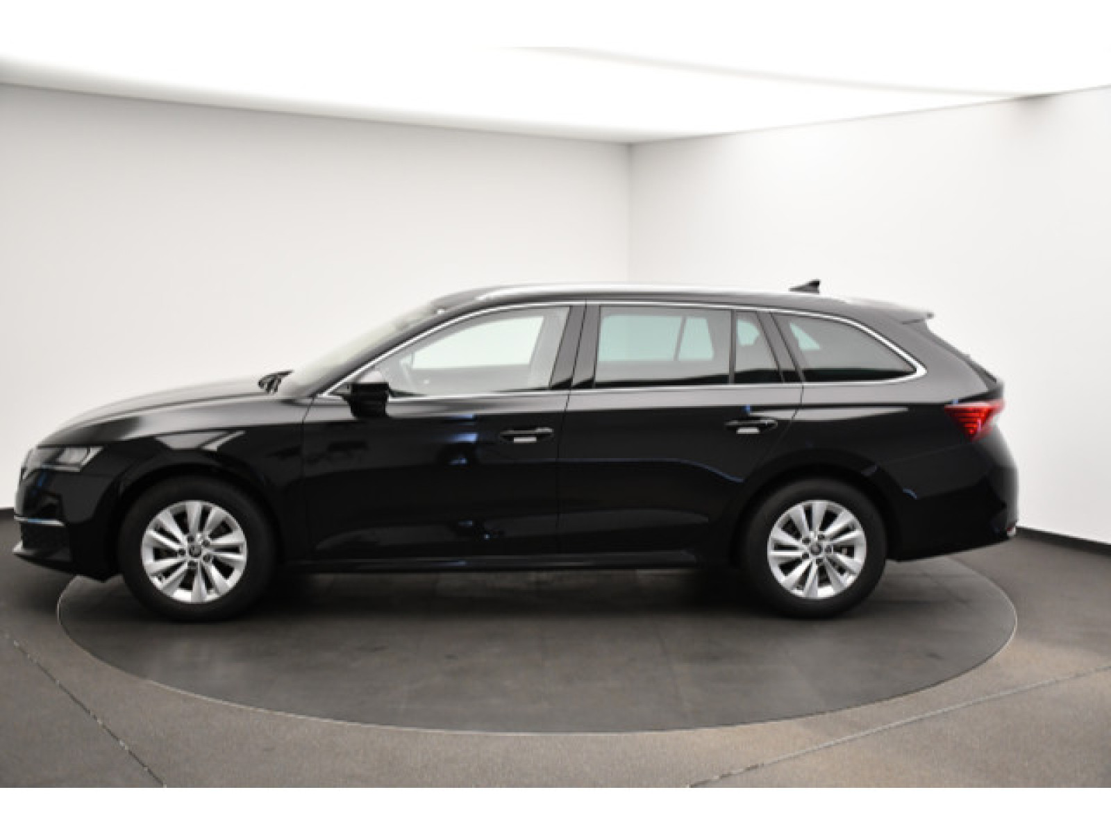 Škoda - Octavia_17