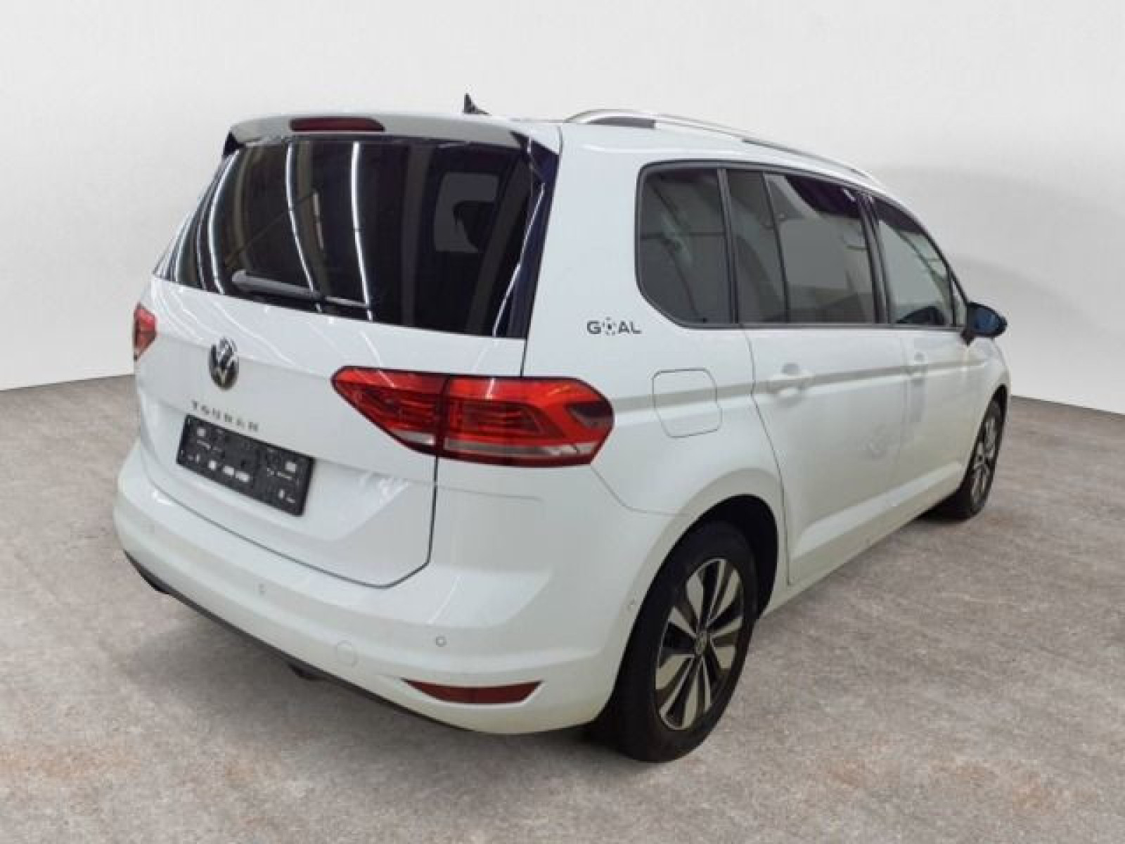 diagonalansicht-hinten-aussen