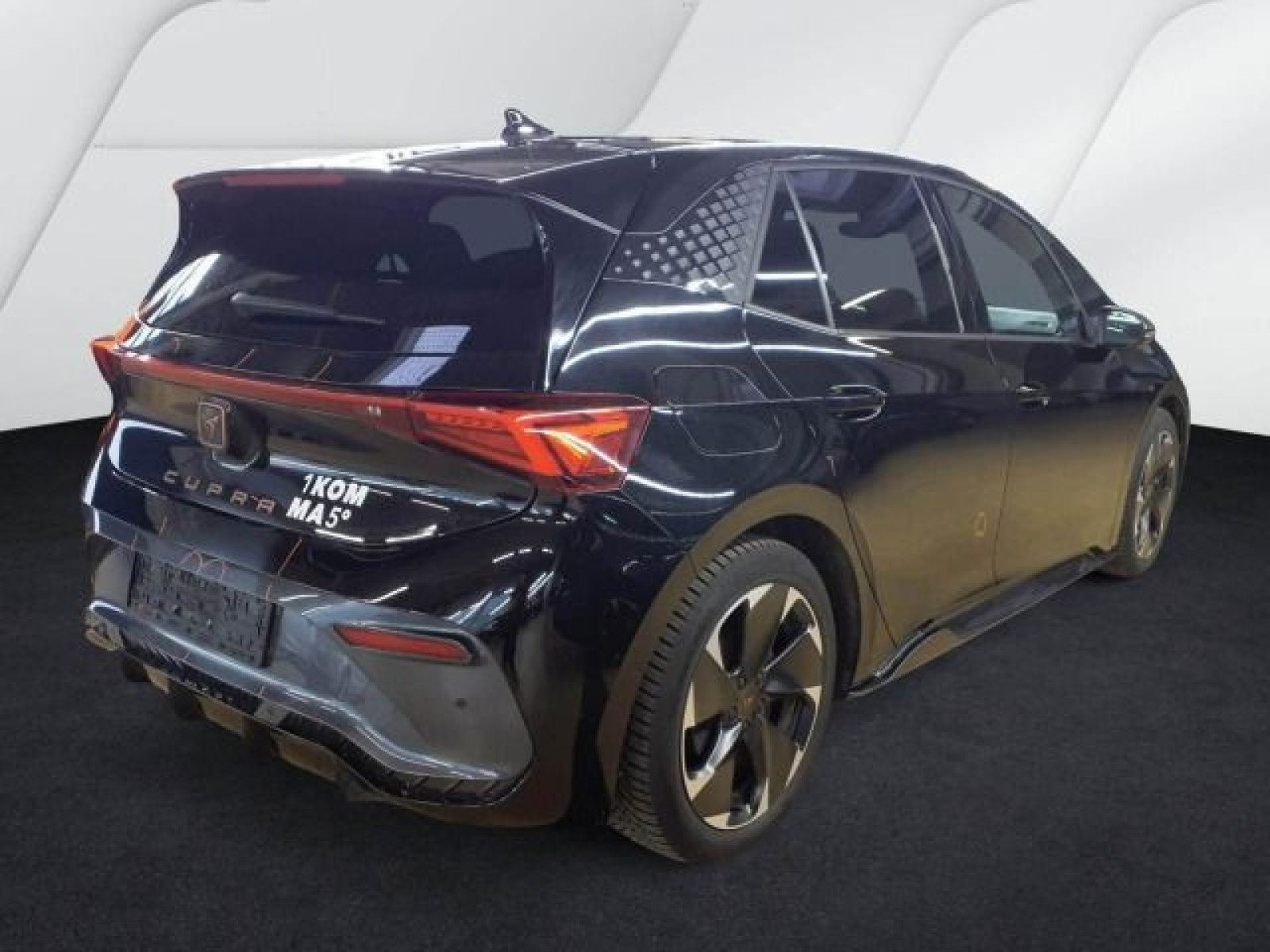 diagonalansicht-hinten-aussen