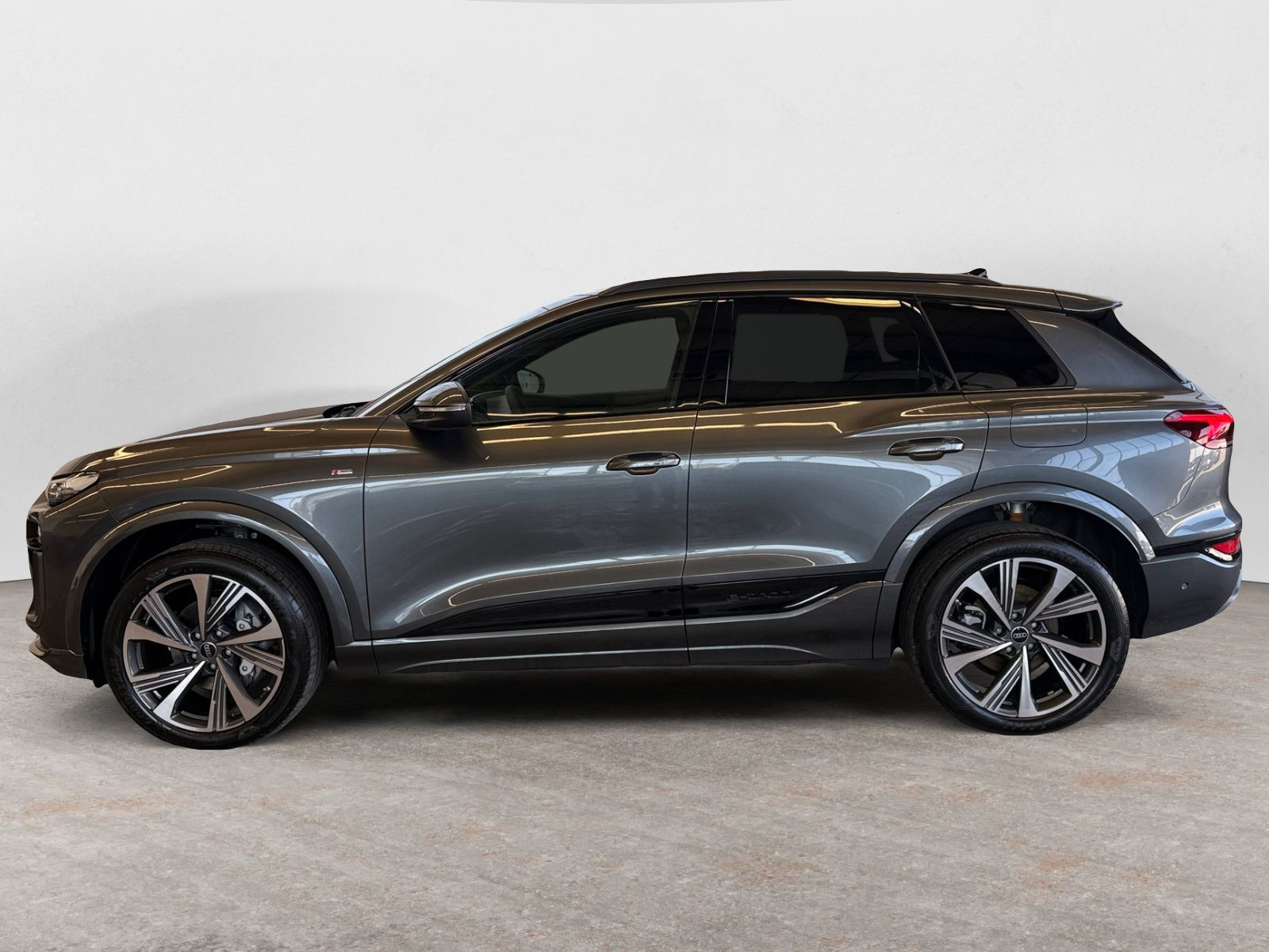 Audi - Q6 SUV e-tron_3