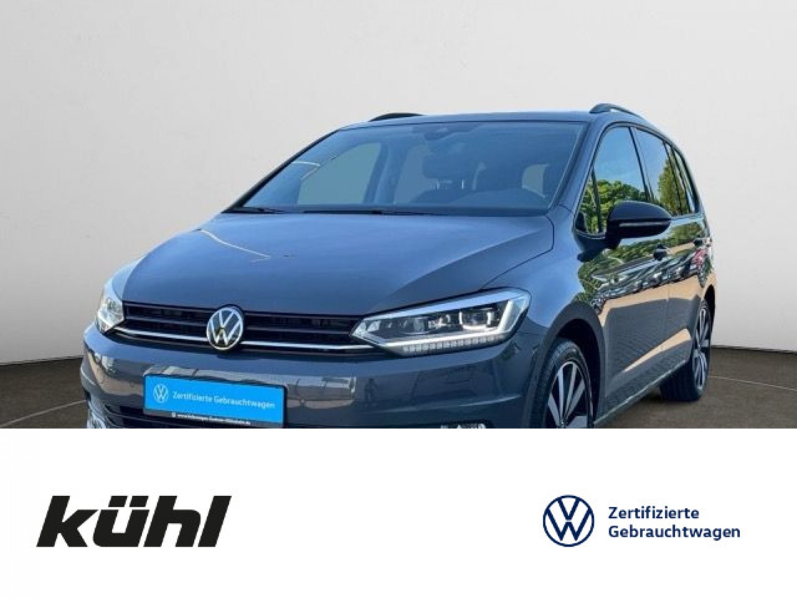 Touran 1.5 TSI DSG Highline Navi,AHK,Pano