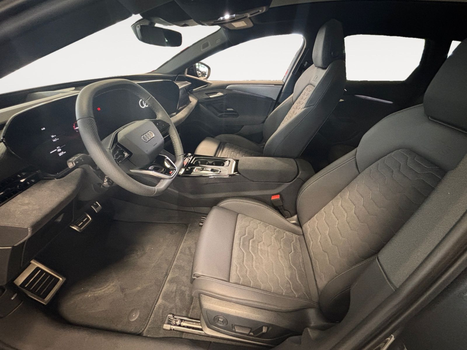 Audi - A6 Avant_11