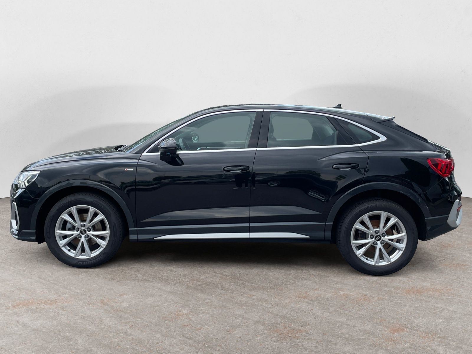 Audi - Q3 Sportback_3