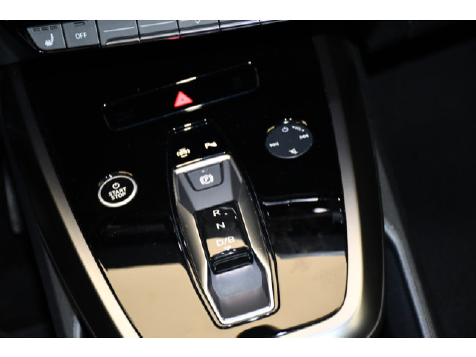 Audi - Q4 e-tron_9
