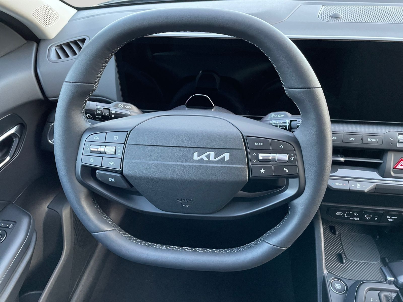 Kia - K4_13