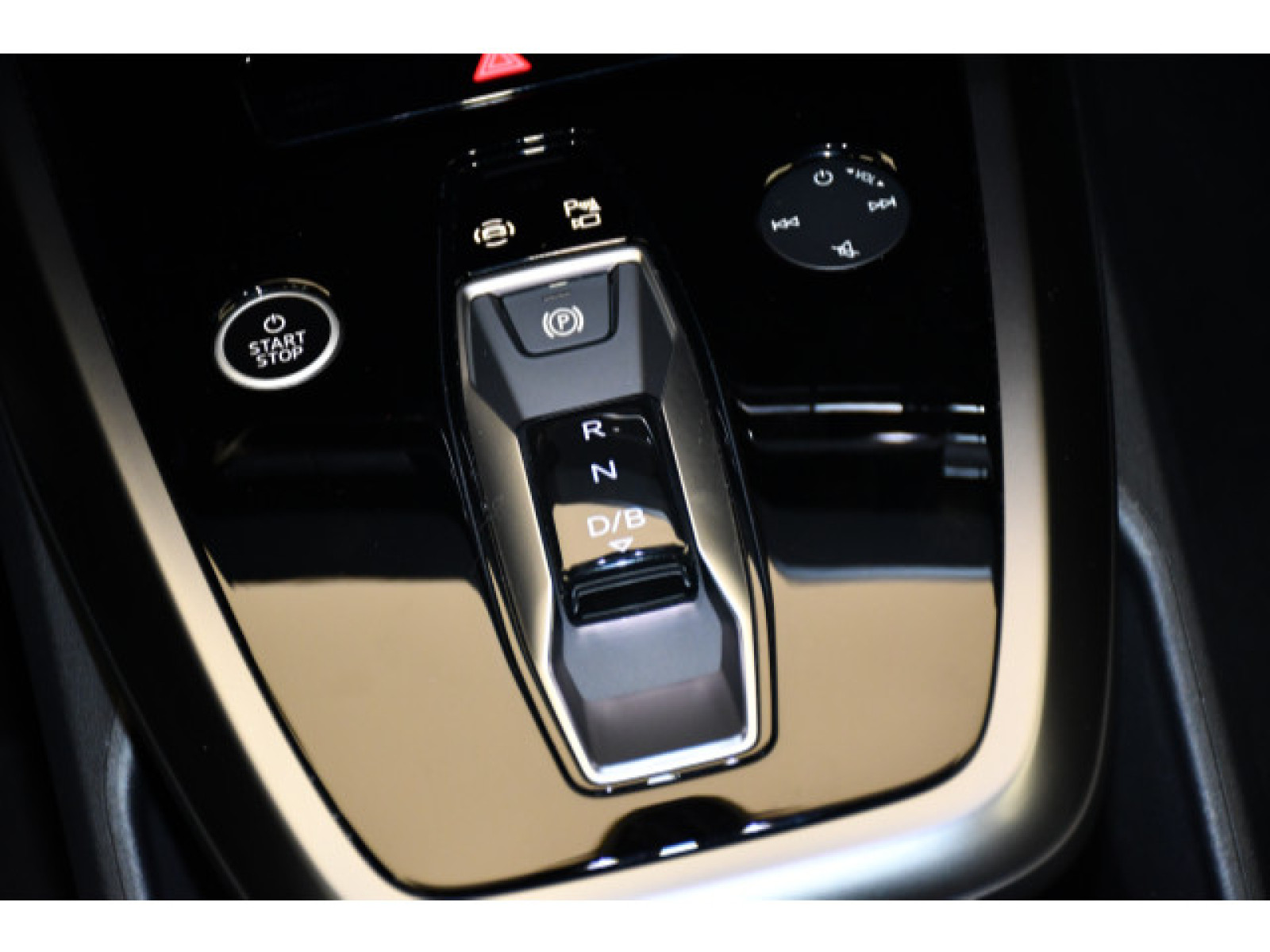 Audi - Q4 Sportback e-tron_7