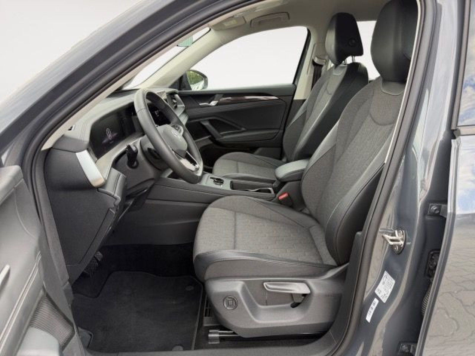 Volkswagen - Tayron_11