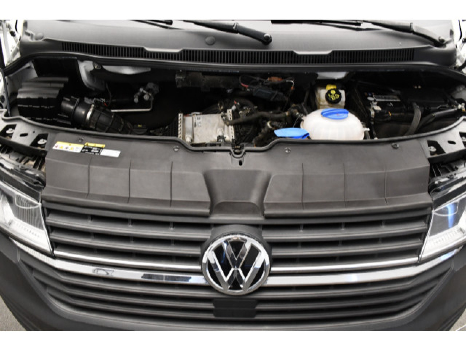 Volkswagen - T6.1 Transporter_11