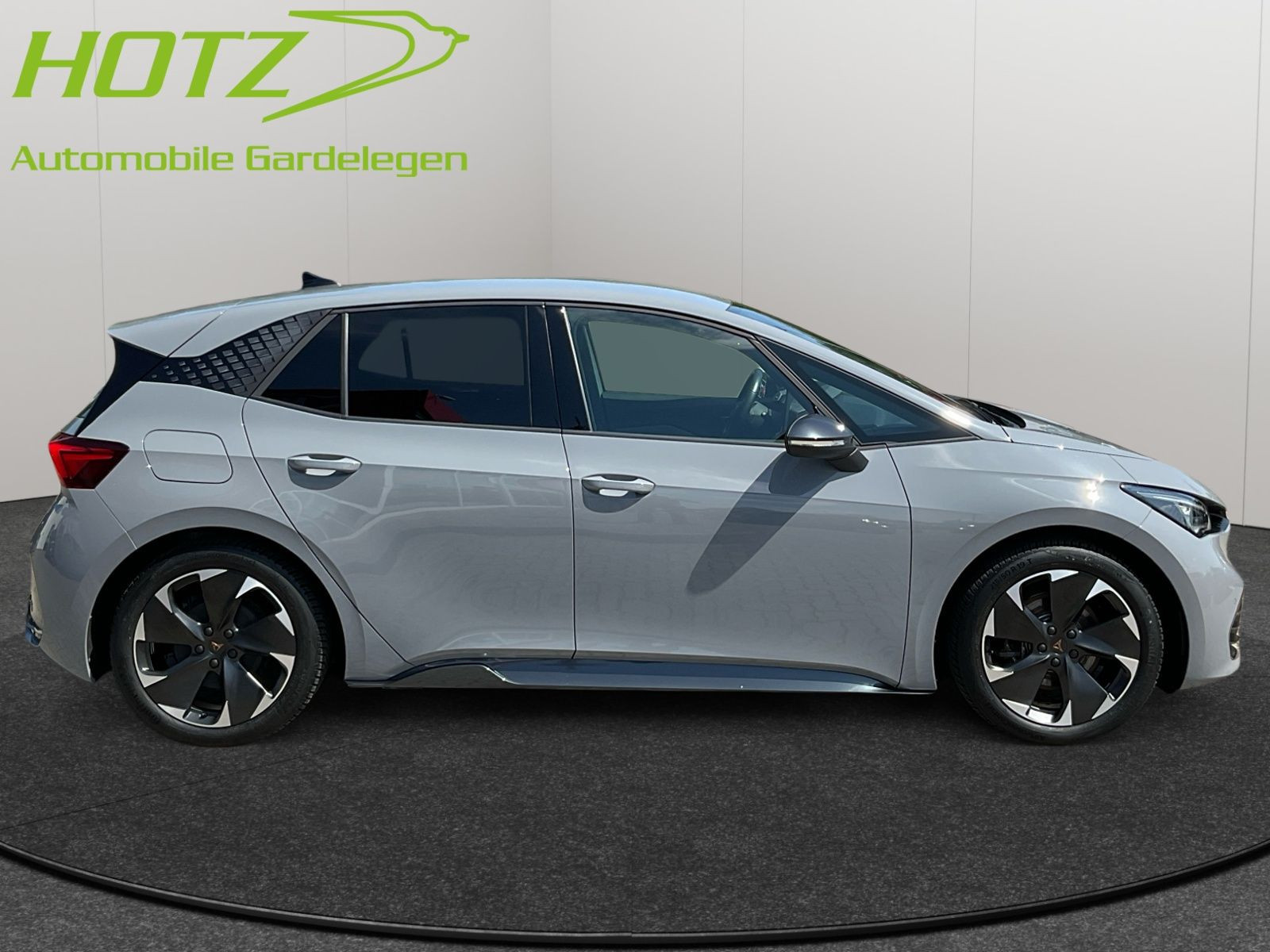Cupra - Born_7
