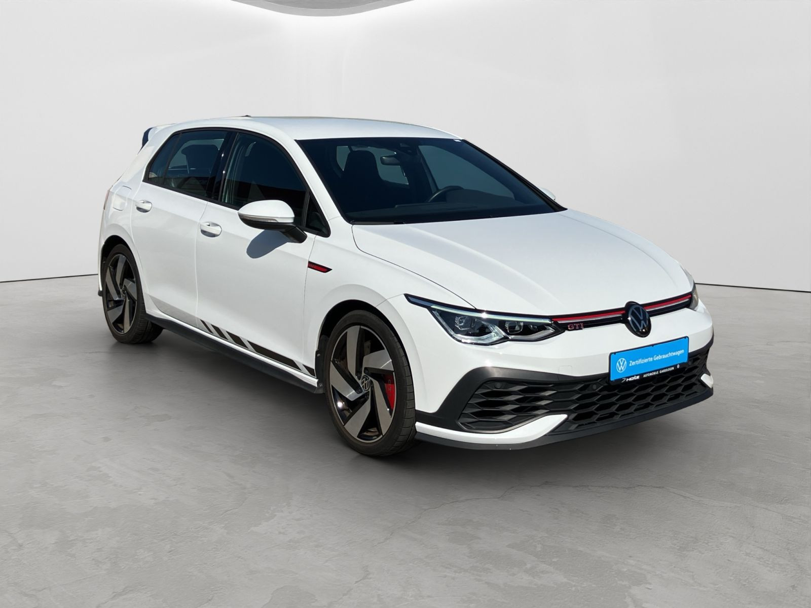 Volkswagen - Golf GTI_7