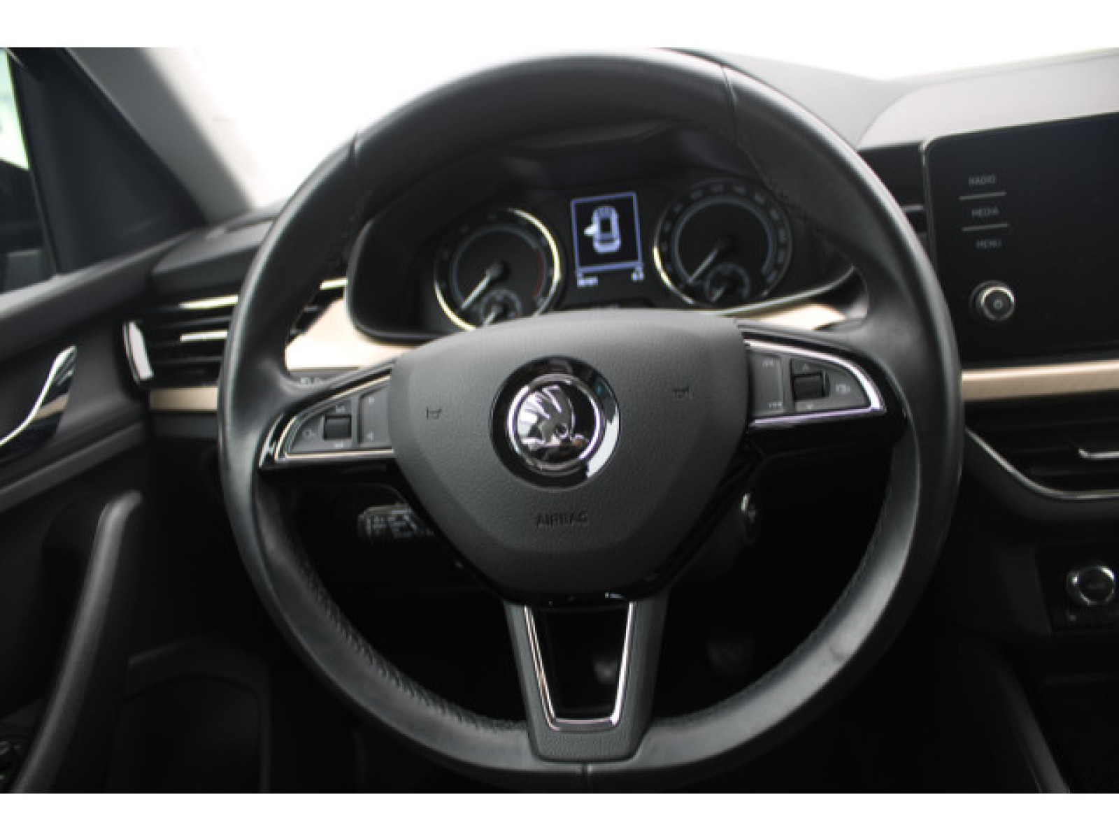 Škoda - Kamiq_6