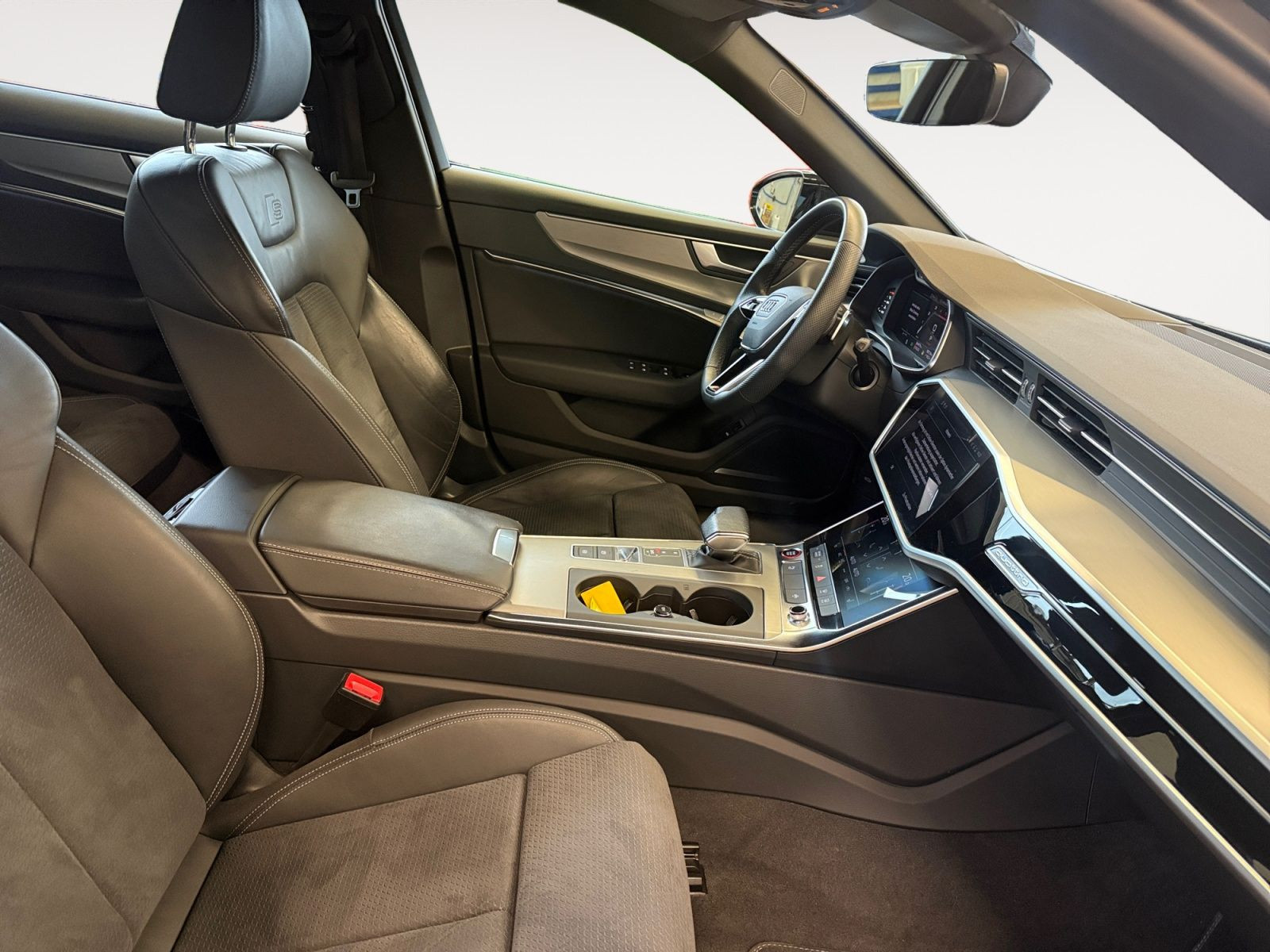 Audi - S6 Avant_16