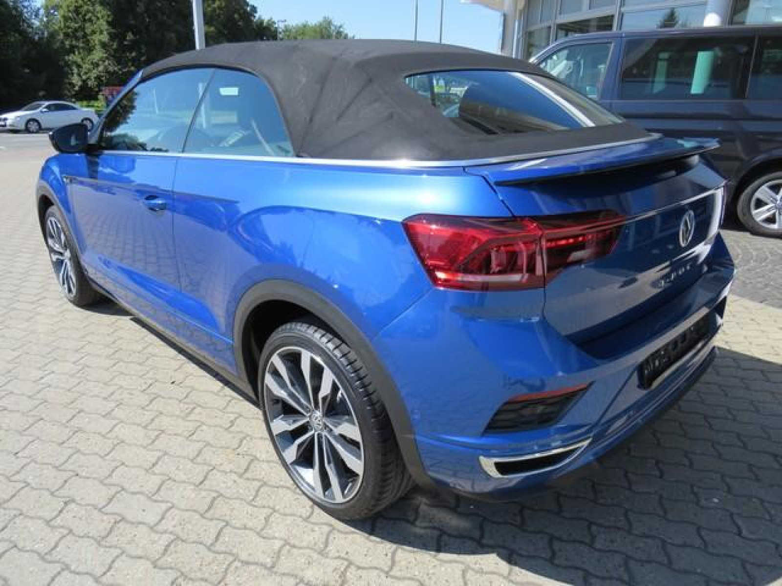 Volkswagen - T-Roc Cabriolet_8