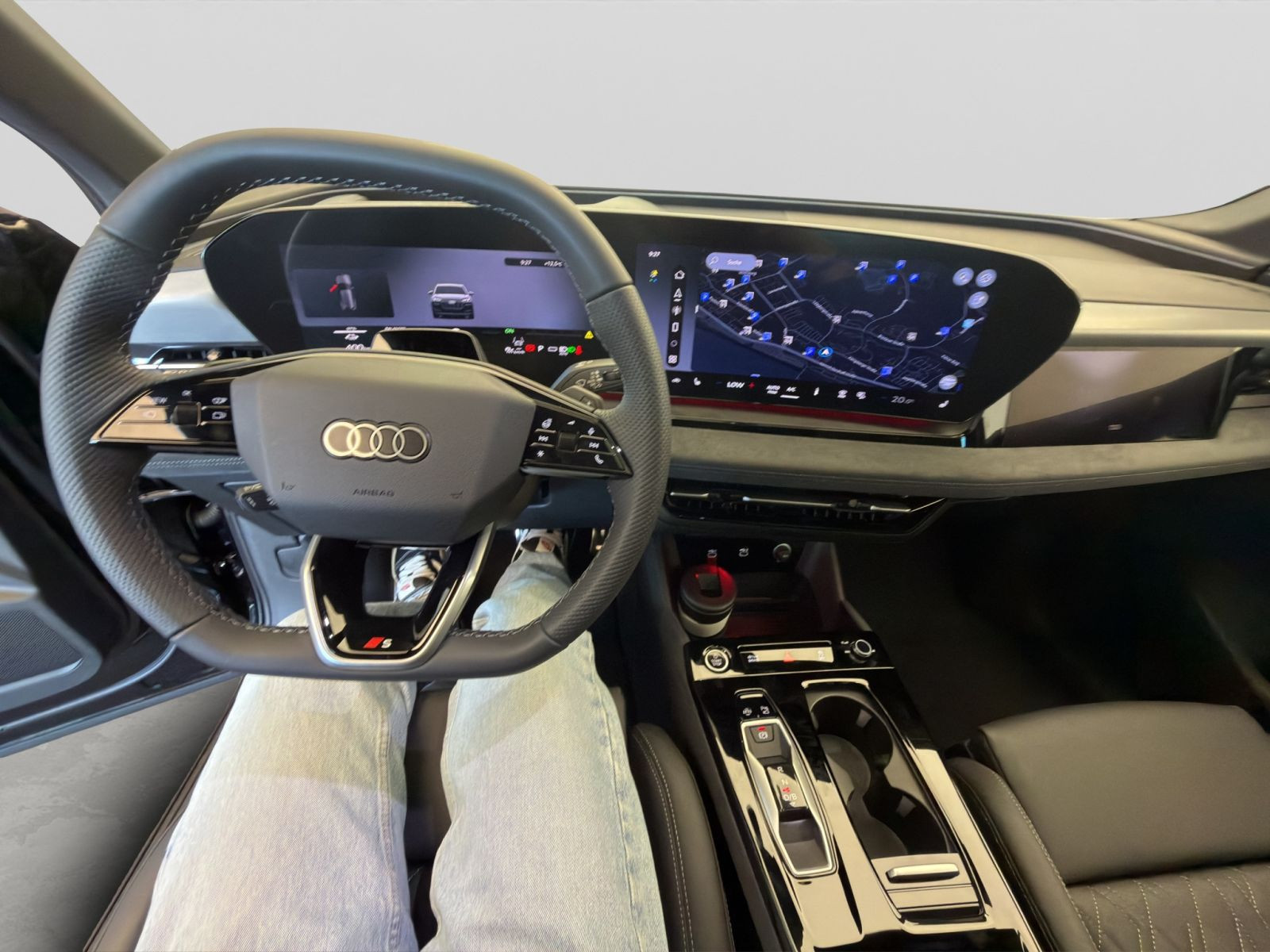 Audi - Q6 e-tron_22