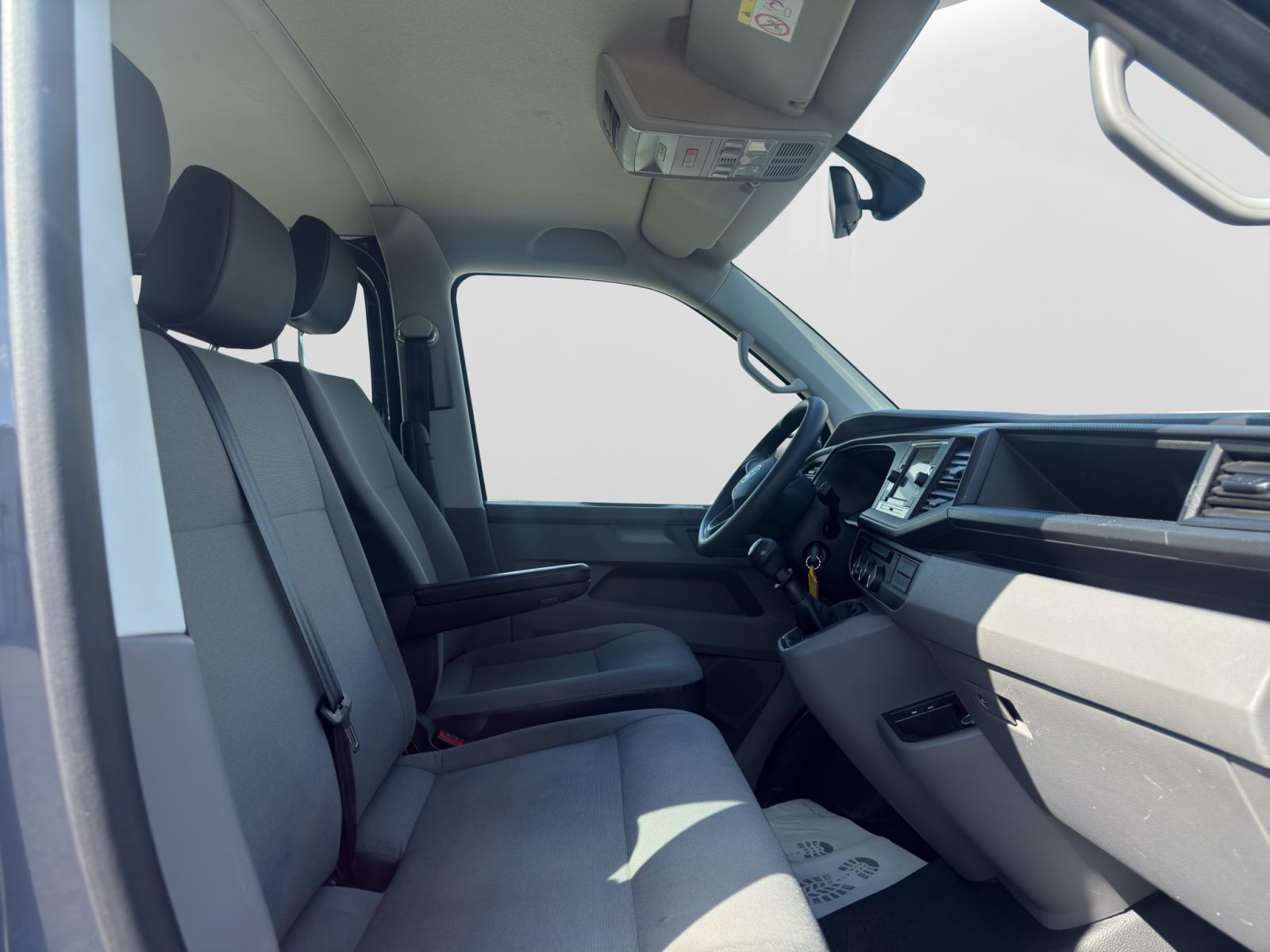 Volkswagen - T6.1 Kombi_21