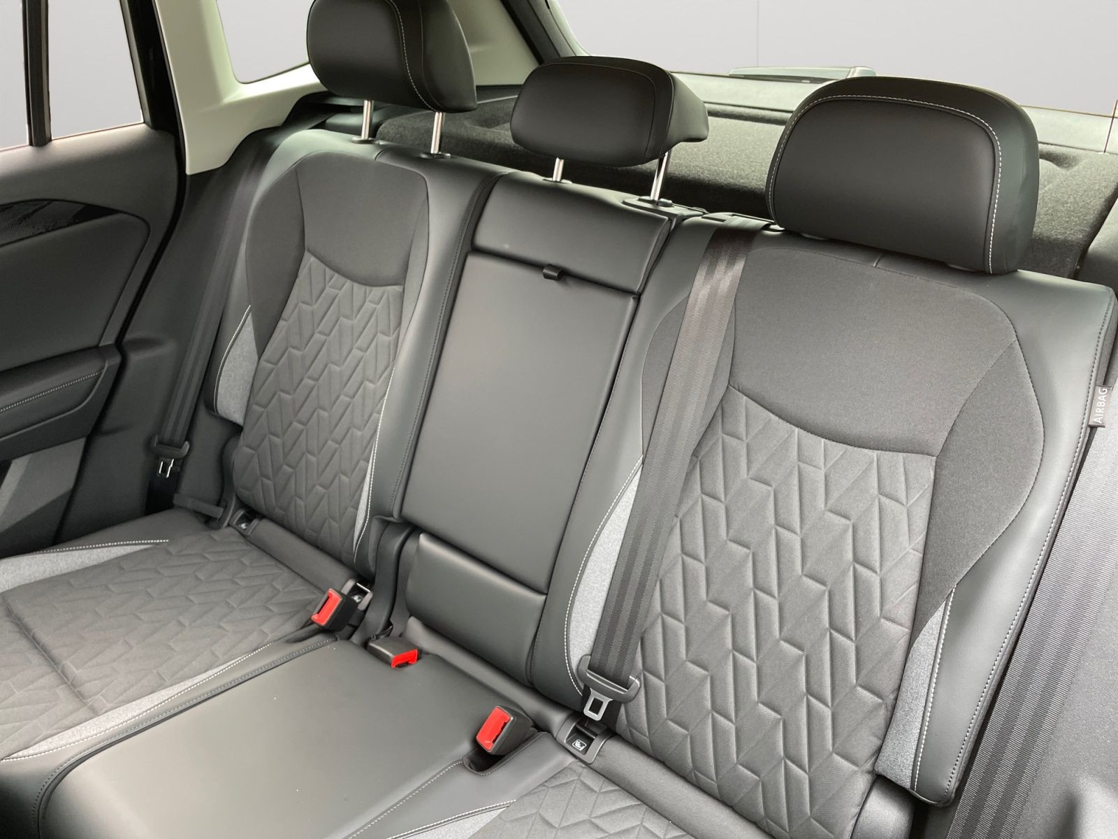 Volkswagen - Tiguan_14