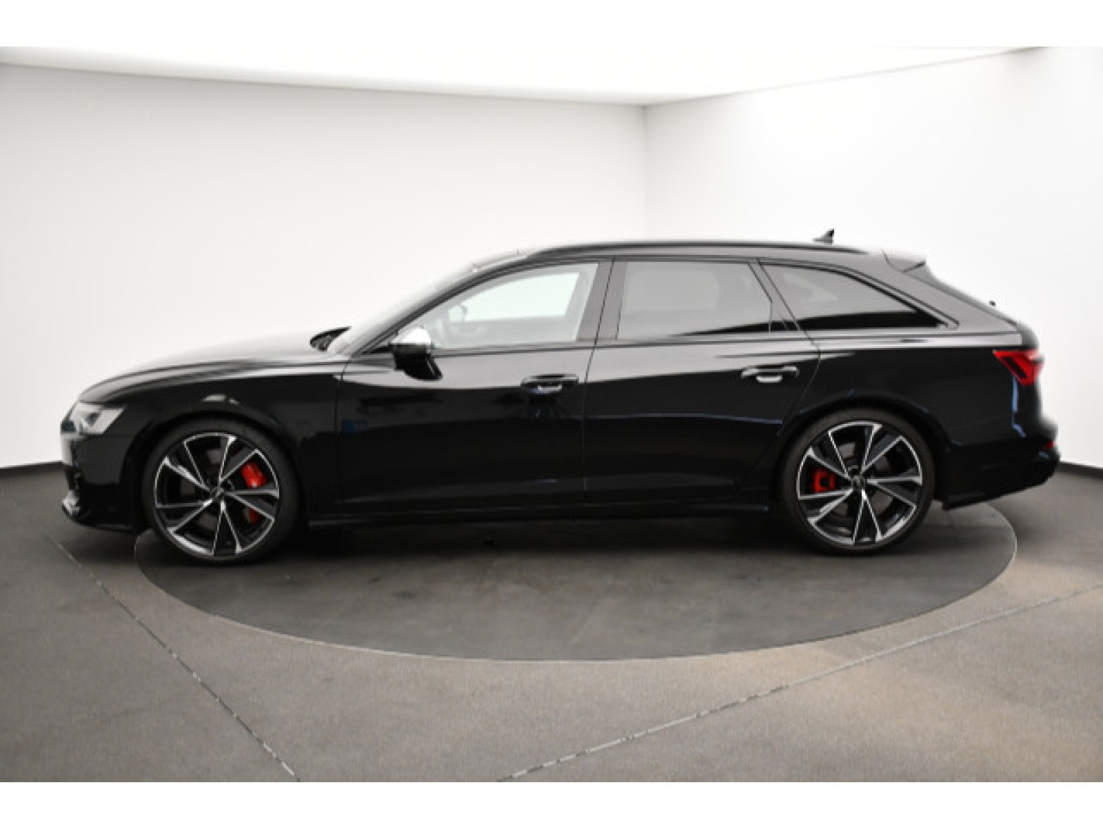 Audi - S6 Avant_19