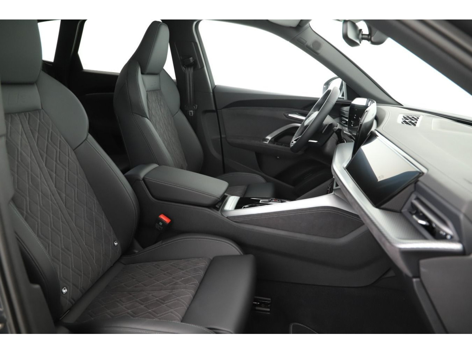 Audi - SQ5_7
