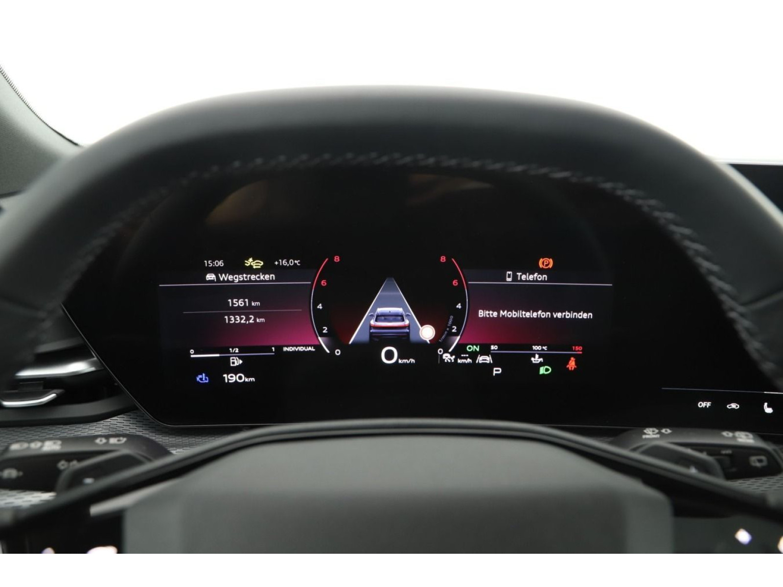 Audi - SQ5_8