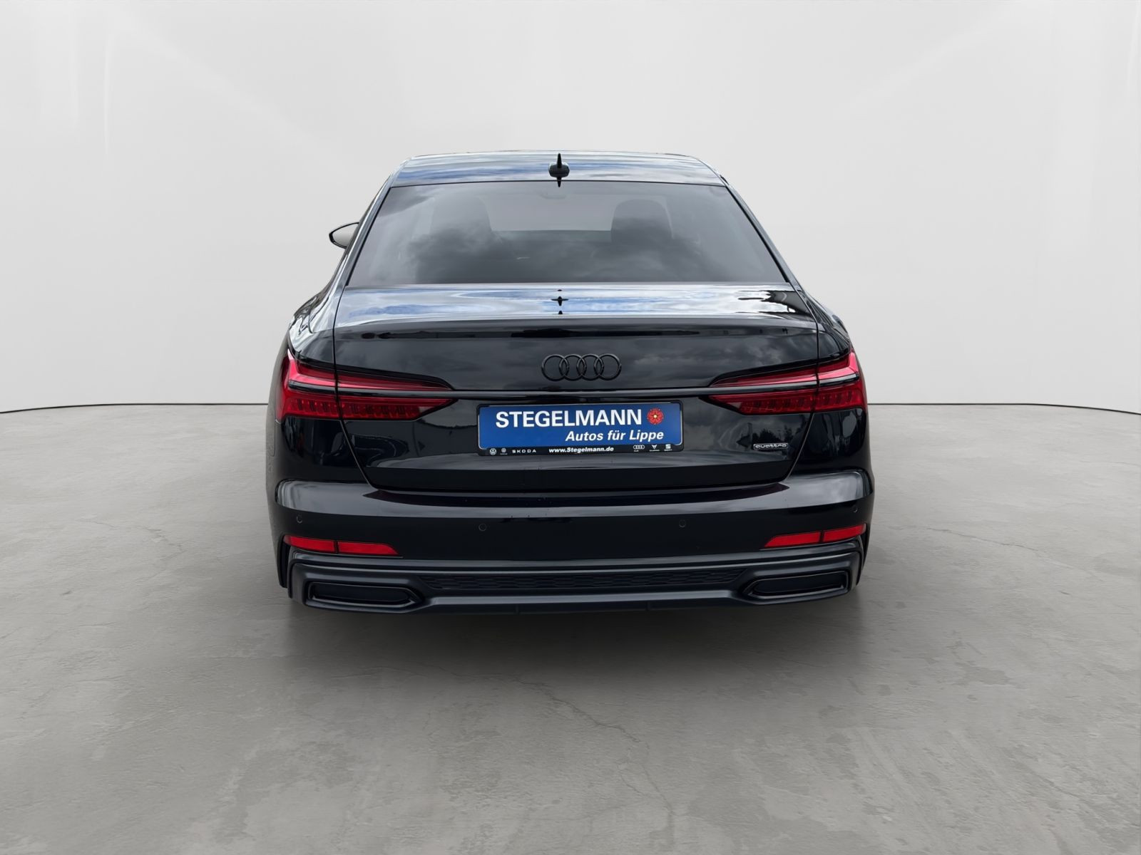 Audi - A6_5