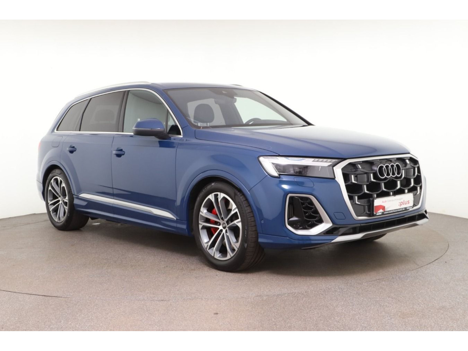 Audi - SQ7_6