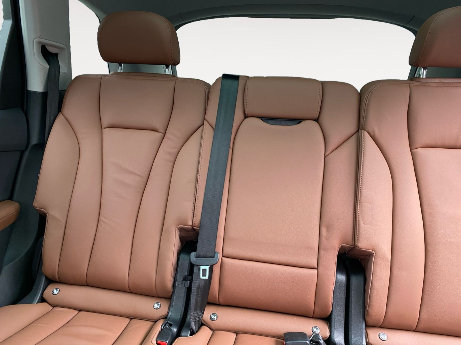 Audi - Q7_14